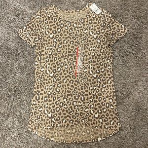 Zoe + Liv Women’s Shirt